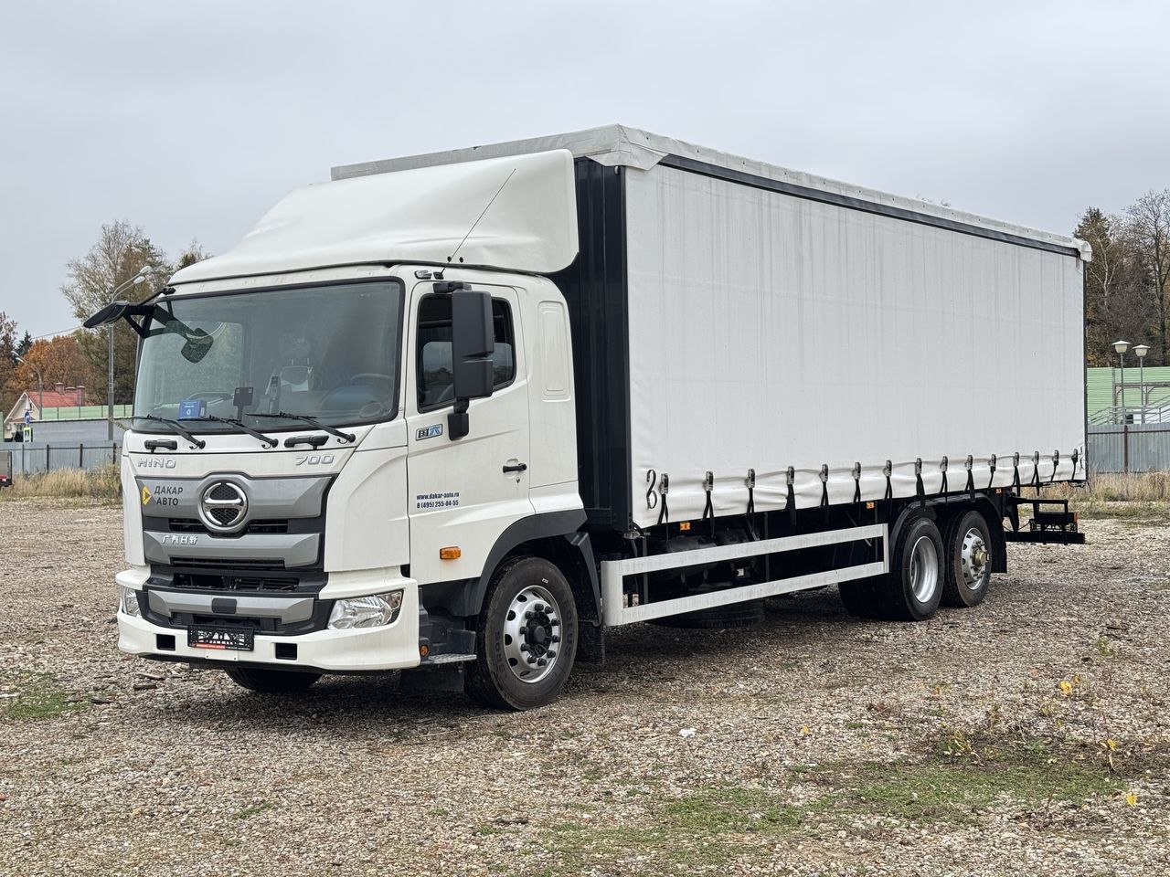 HINO 700 6×2 (МРМ 20т) БОРТ-ТЕНТ СДВИЖНЫЕ ШТОРЫ И КРЫША 9,26м